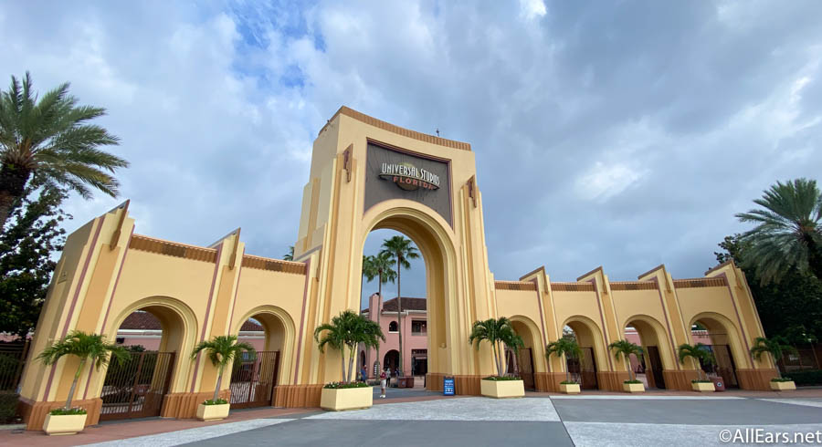 Universal entrance