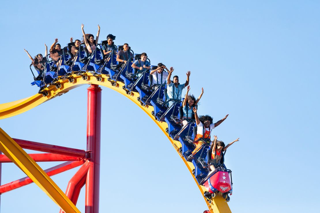 230419104524 07 six flags magic mountain wonder woman